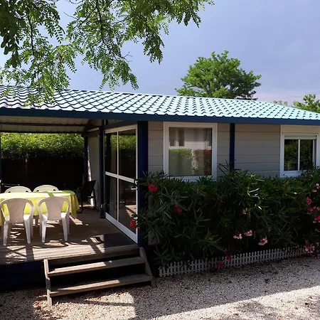 Campsite Mobilhome Mas De Barry -